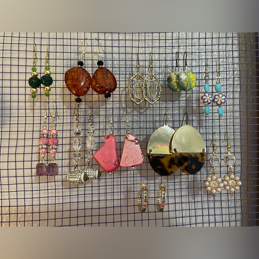 Dangle Earring Sets - image 1